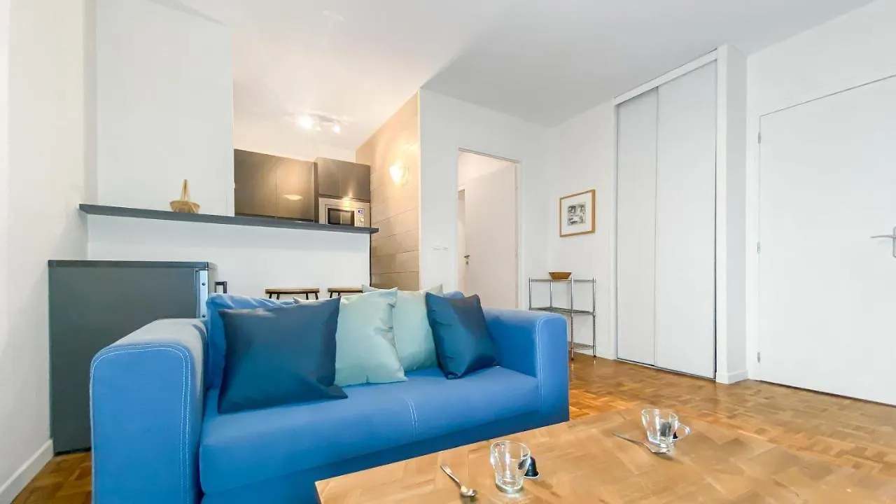 Homey Vista - Hyper-Centre - Wifi - Appartement Cosy Annemasse Apartment